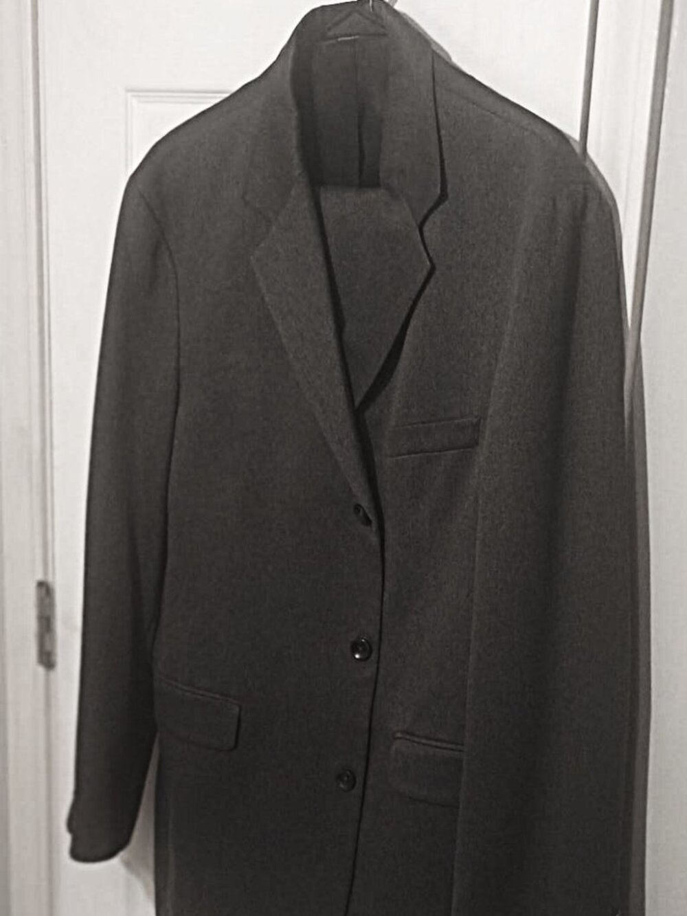 J. Ferrar Men Gray 2 Piece Suit   40R